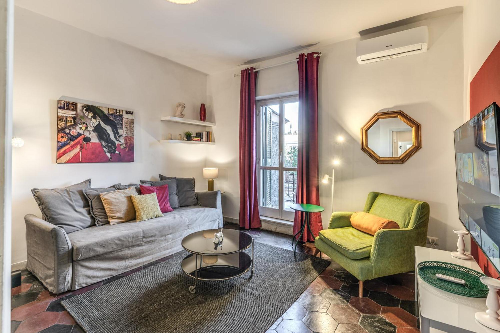 Spagna Glamour Life Penthouse